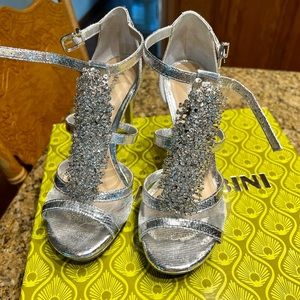 Gianni Bini womens size 7